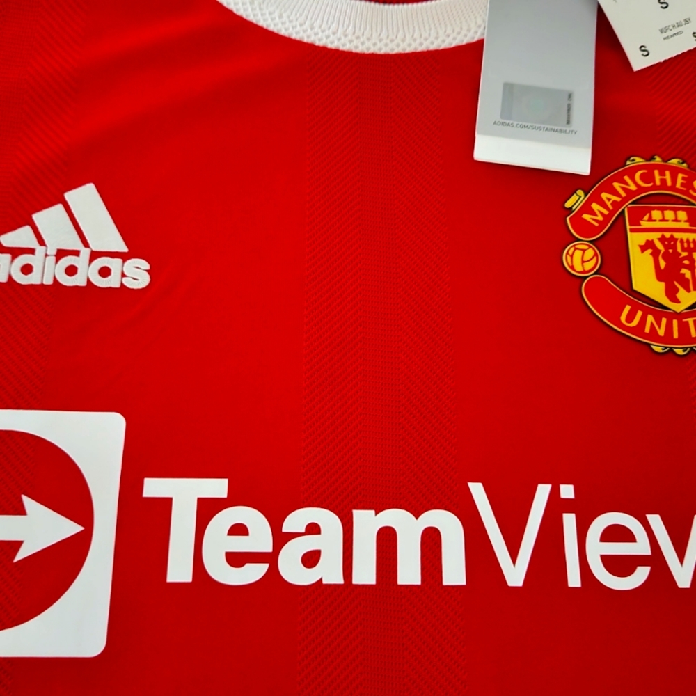 New Adidas MUFC Manchester United Authentic JERSEY sz small